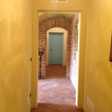 לינה וארוחת בוקר Cascina Bertona